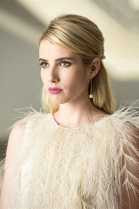 we re all obsessing over emma roberts s insane style on scream queens