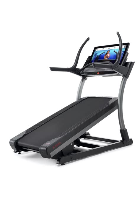 Save ££s On The Best Treadmills This Cyber Monday Including Peloton