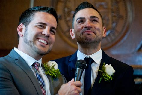 Calif Nuptials Increase 35 Percent After Gay Marriage