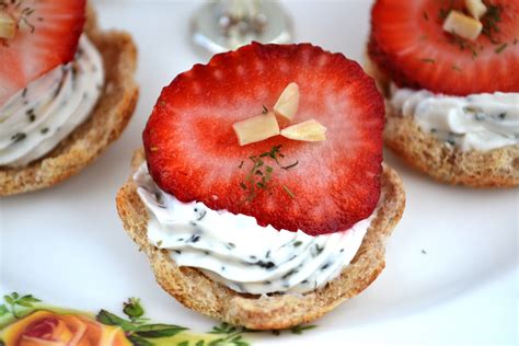 sweetology herbed strawberry tea sandwiches happy tea party tuesday