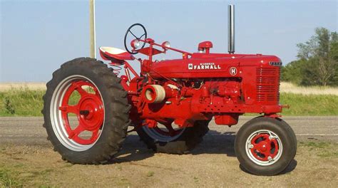 hp   farmall  tractor antique tractor blog