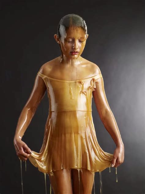 She S Covered In Honey All Over And The Resulting Photos