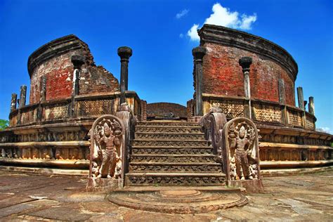 experience  remains  ancient royalty polonnaruwa  cultural treasure  sri lankas