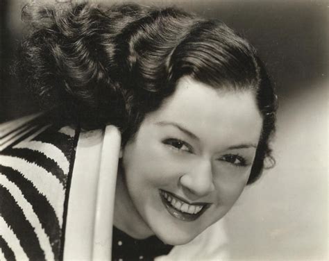 50 Glamorous Photos Of Rosalind Russell In The 1930s And