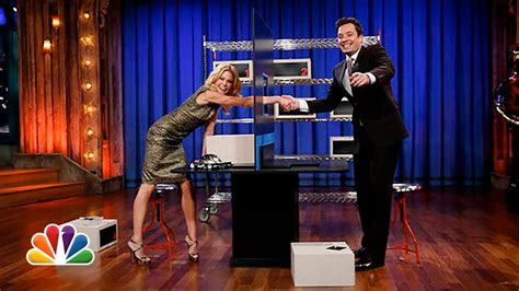 Box Of Lies With Julie Bowen Late Night With Jimmy Fallon