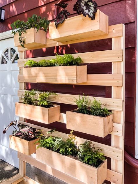 diy vertical garden wall planter  plans  handymans daughter