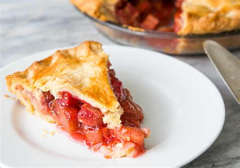Strawberry Rhubarb Pie Recipe {with Video}