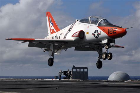 navy   nasa  insights    cockpit dangers militarycom
