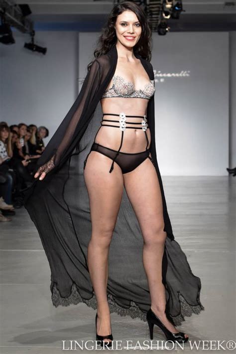 7 Lingerie Models Who Are Rocking Body Diversity
