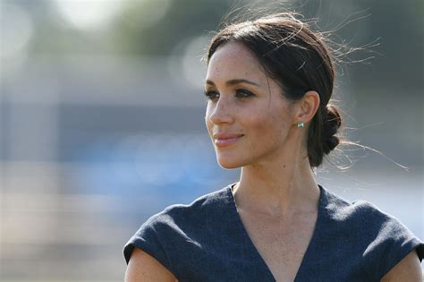 meghan markle reveals she had a miscarriage in moving op ed fashion