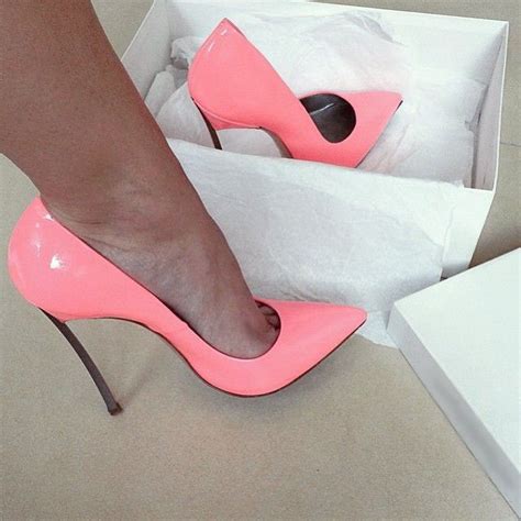 woman sexy pumps attractive hot pink patent leather pointed toe