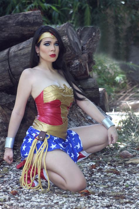 Wonder Woman Cosplay By Caroangulito On Deviantart