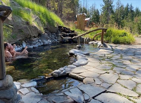 enjoy a digital detox at breitenbush hot springs in oregon