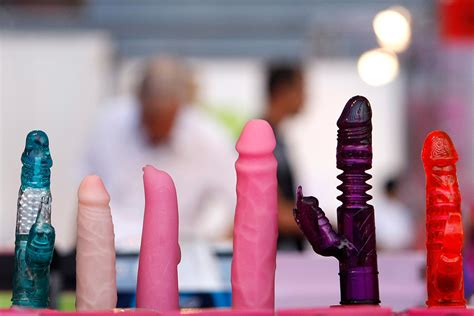 Convicted Sex Offenders Forced To Package Dildos In French
