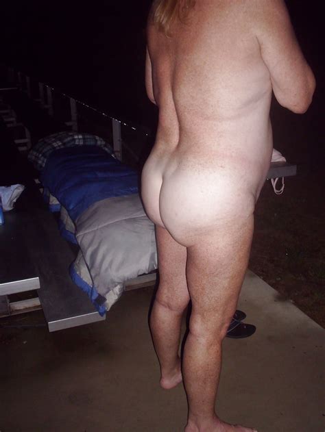 Mature Slut Wife Loves Being Naked Outside 15 Pics Xhamster