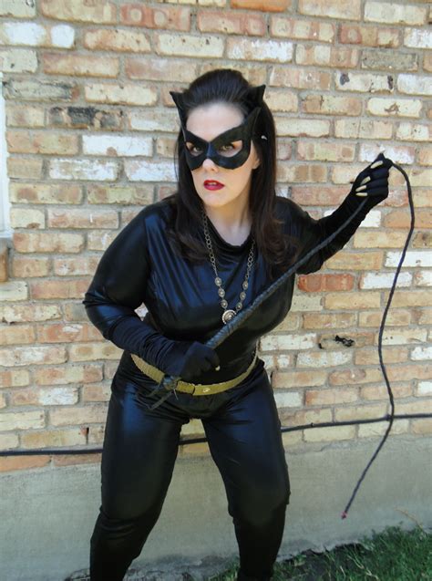 julie newmar catwoman 3 8x10 · welcome to · online