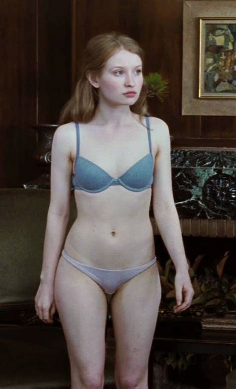 65 sexy pictures of emily browning are truly entrancing