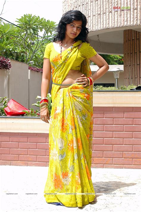 Teertha Telugu Actress Hot Armpits Navel Show Stills