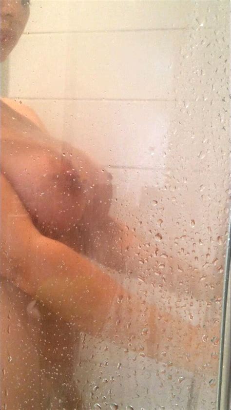 new leak holly peers nude leaked private photos — huge tits alert
