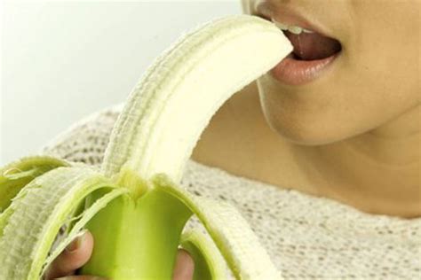 china bans cam girls from sexy banana eating online asia news asiaone