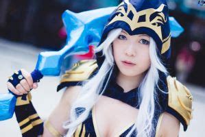 ashe bow league  legends cosplay  ely  deviantart