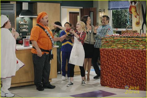 kevin james guest stars on all new liv and maddie tonight photo 798483 photo gallery