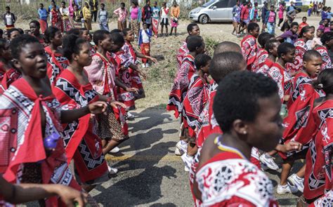 swazi king urged to call off the reed dance