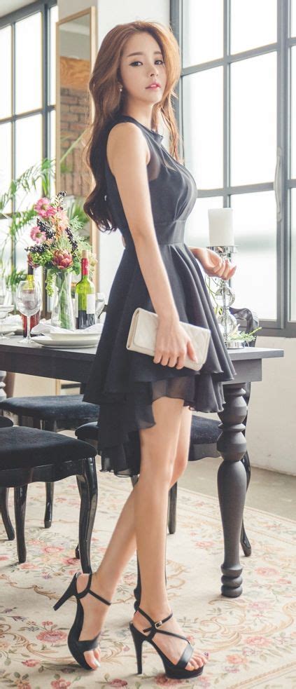 Luxe Asian Women Design Korean Model Fashion Style Dress Fashion