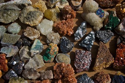 survey reveals potential  mineral deposits  northern australia