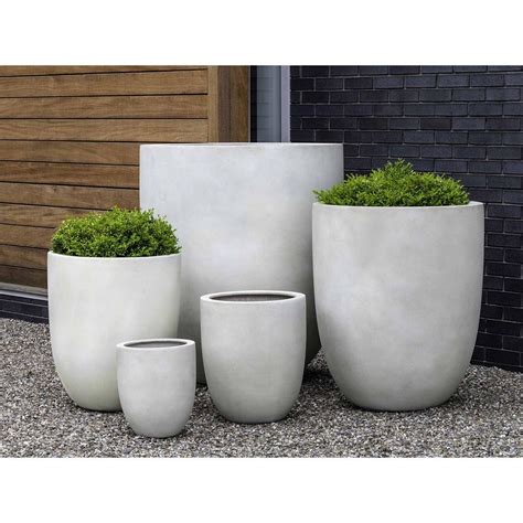 Kinsey Garden Decor Lightweight Indoor Outdoor Fiberglass Planters