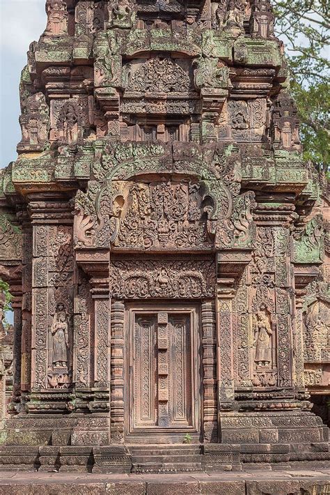 angkor complex banteay srey temple  angkor ancient architecture ancient greek architecture