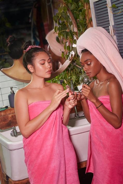 Everything You Need To Know Before Your First Spray Tan