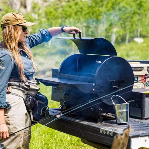 traeger tailgater burns feed store
