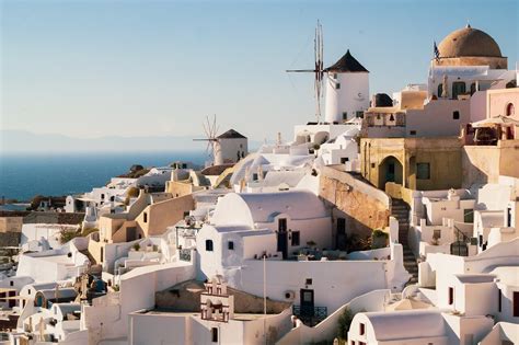Where To Stay In Santorini – 10 Best Areas Adventourely