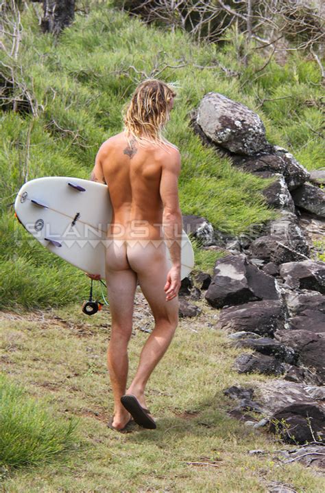 Hung Blond Surfer Nude On Hawaiian Beeach Gaydemon