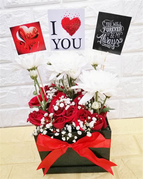 reddish love gifts flowers delivery  pakistan sendflowerspk