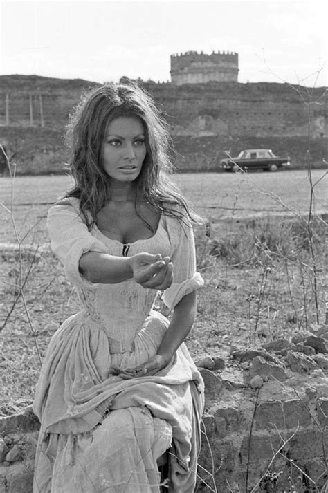 sophia loren very nice to look at forum picture archive