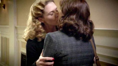 bridget regan and hayley atwell lesbian kiss from agent carter scandal planet