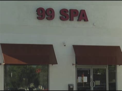 former henderson city employee accused of tipping off massage parlors about police raids