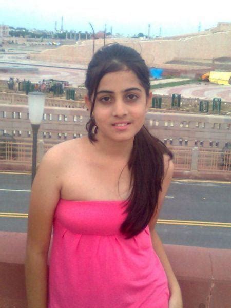 Newdesigirls Indian College Girls Beautiful Wallpaper New Desi Girls