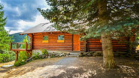 build  log cabin  hand garden