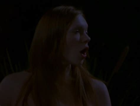 Naked Laura Prepon In That 70s Show