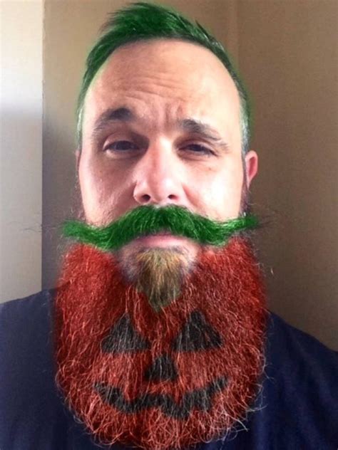 How One Heroic Man Transformed His Beard Into A Christmas Wreath — And