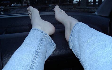 the bare feet on dash