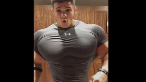 Male Muscle Growth ~ Young Guy Pec Worship {muscle Flex Animation