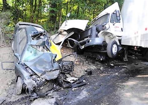 man dies  head  semi truck accident  pa highway truck accident lawyer news