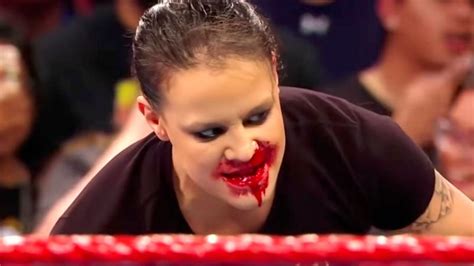 Wwe Shayna Baszler Bites Becky Lynch Sparks Angry Reaction Video