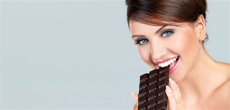 eating dark chocolate  boost athletic performance
