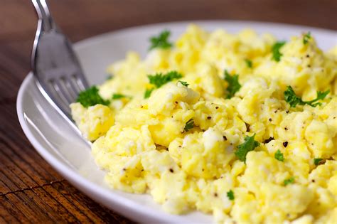 articles   perfect scrambled eggs