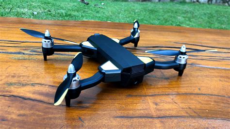 review drone falcon    porta de entrada   ceu